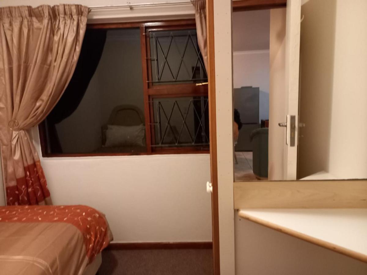 Appartamento 110 Bay View Brenton-on-Sea Esterno foto