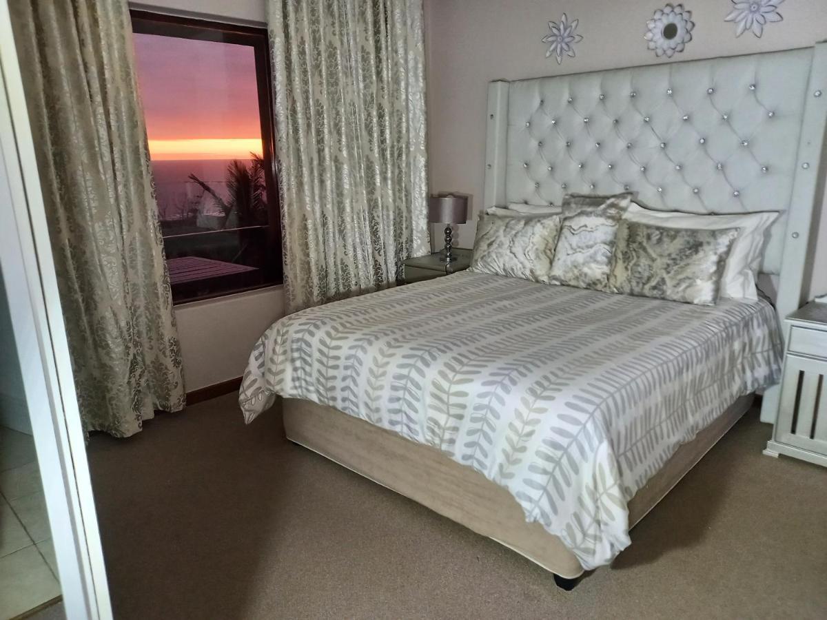 Appartamento 110 Bay View Brenton-on-Sea Esterno foto