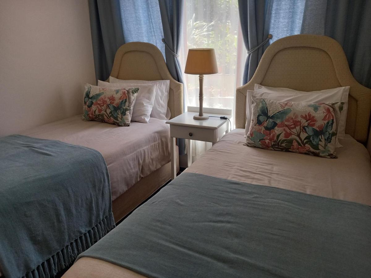 Appartamento 110 Bay View Brenton-on-Sea Esterno foto