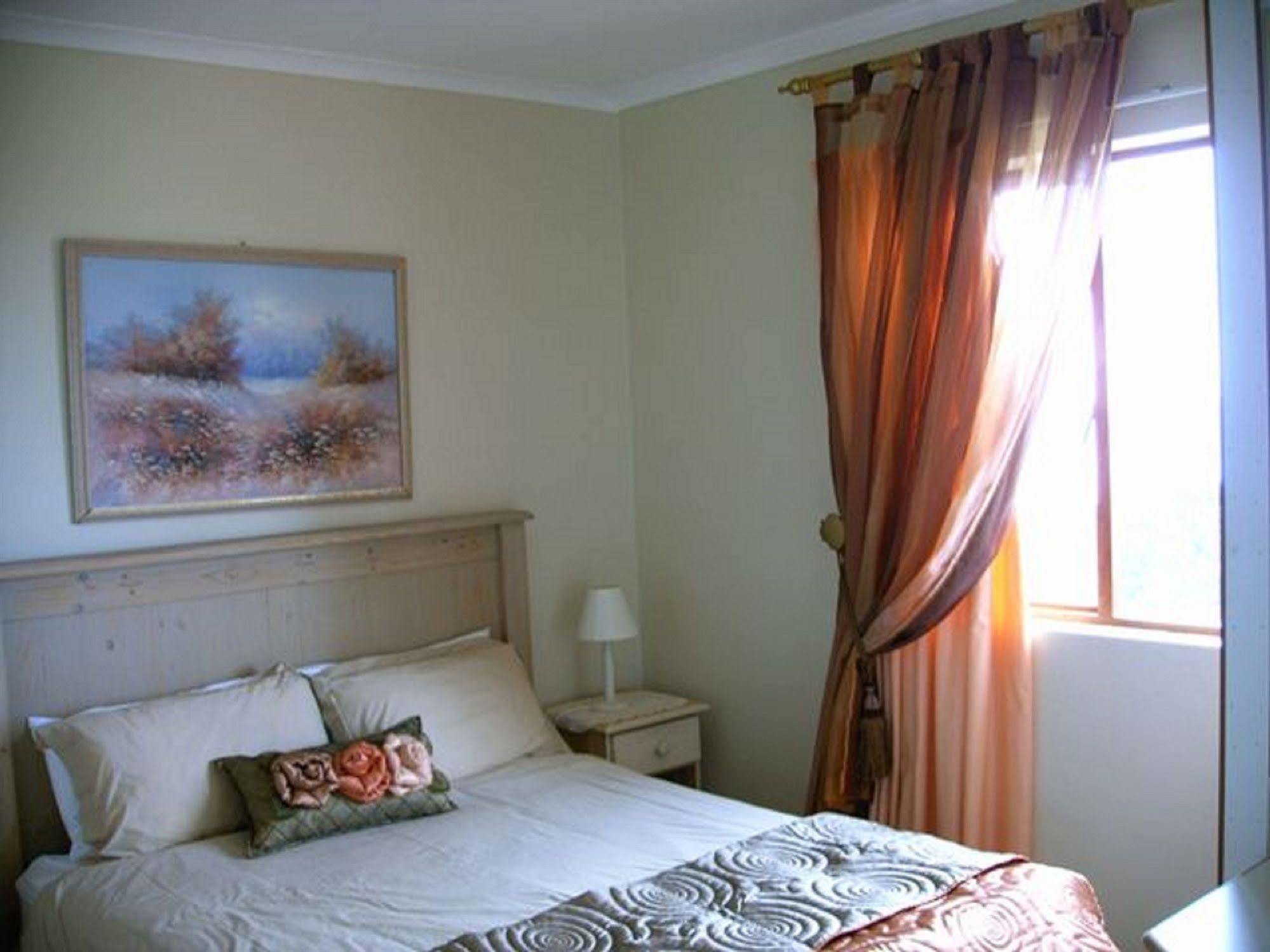 Appartamento 110 Bay View Brenton-on-Sea Esterno foto